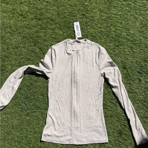 JOAH BROWN Invisible Zip Long Sleeve Pearl - NWT - Picture 2 of 2